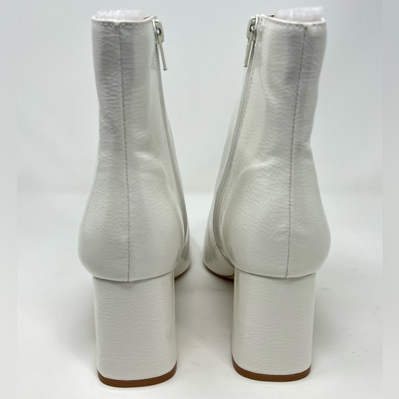 Size 9 Women’s Booties - Journee Collection #1714 - Picture 3 of 16